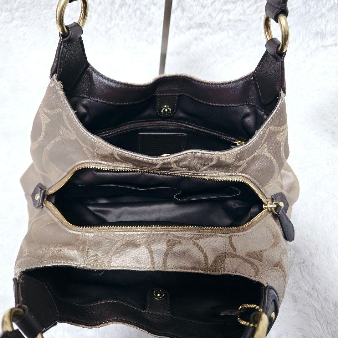 COACH シグネチャー ハンドバッグ ゴールド金具 茶 レザー