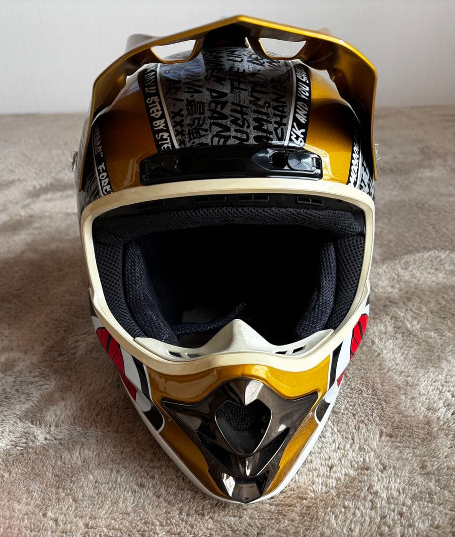 SHOEI VFX-DT ATSUTA ゴールド