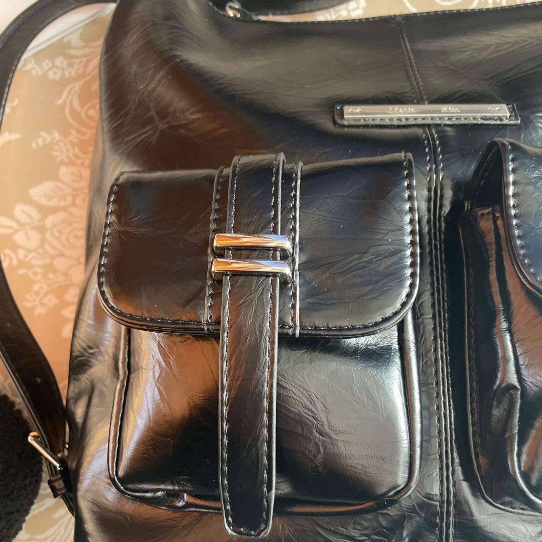 matin kimショルダーバック　2wayリュック　　ブラック