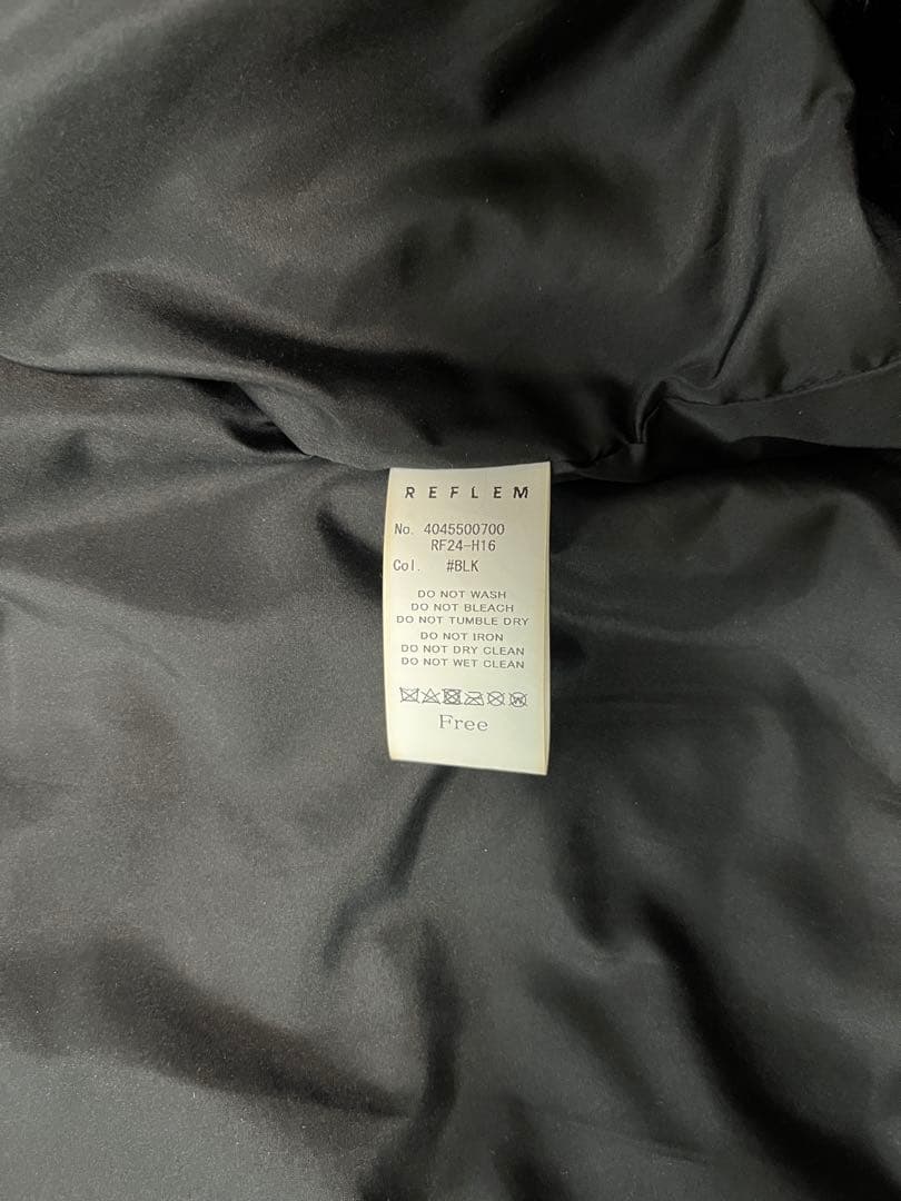 REFLEM【レフレム】ファイヤーマンバックルベルトハイネックファーパーカ（黒）