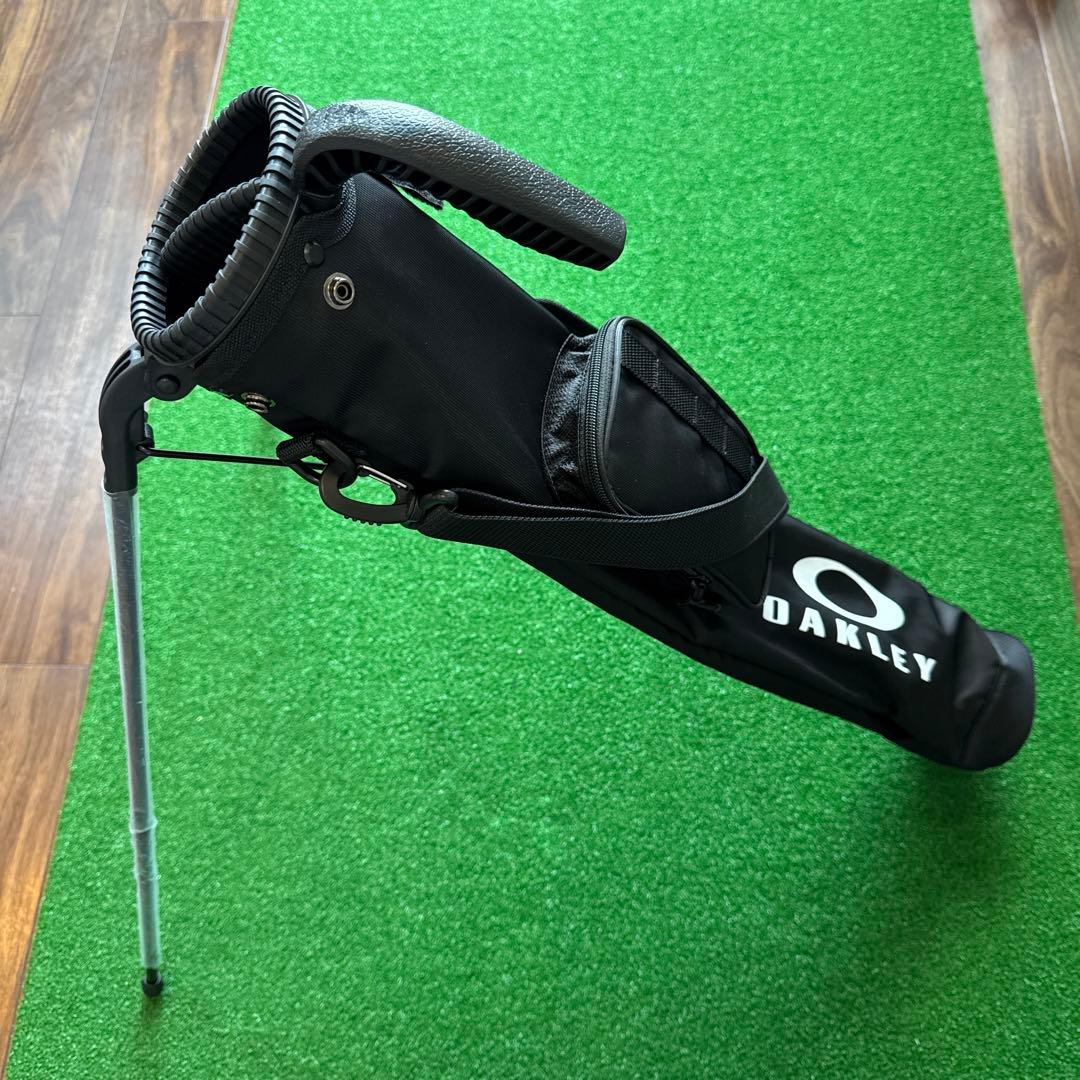OAKLEY スタンドクラブケース 18.0 ブラックアウト　カバー付き