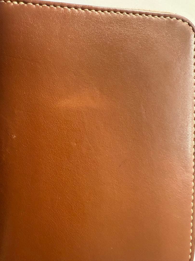 p*2様 セリーヌ　キュイル トリオンフ コンパクトジップ