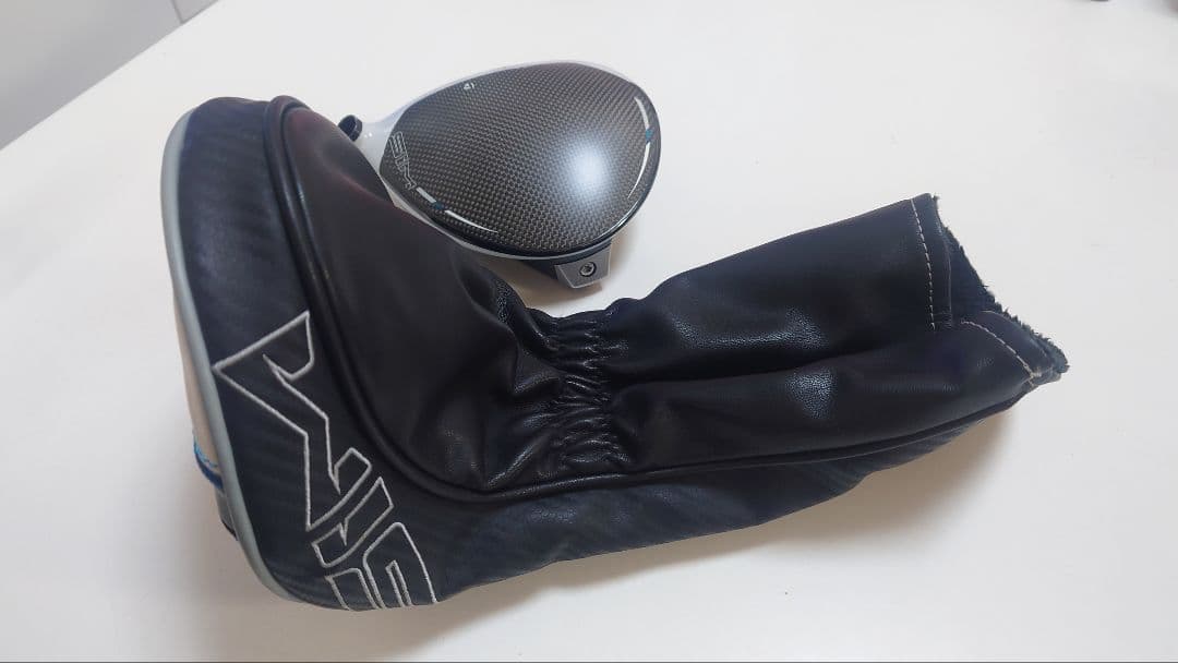 ヘッド＆純正ヘッドカバーSIM MAX９°ドライバー