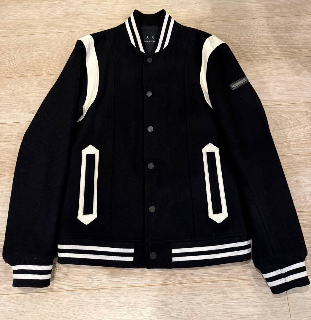 A|X ARMANI EXCHANGE ブラック スタジャン Mサイズ