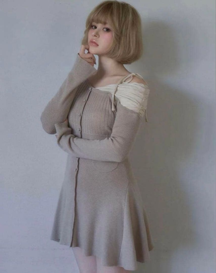 andmary Helen knit flare mini dress ベージュ