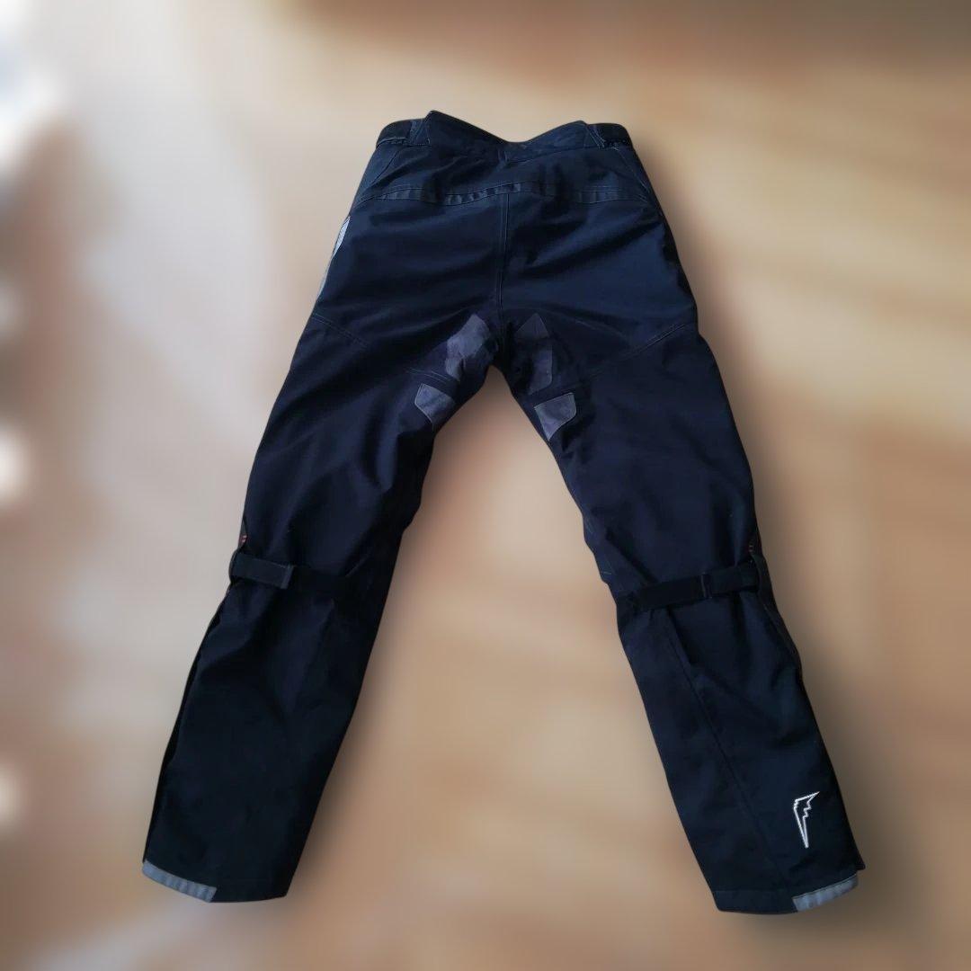 S*i様 クシタニGORETEXバイクパンツ