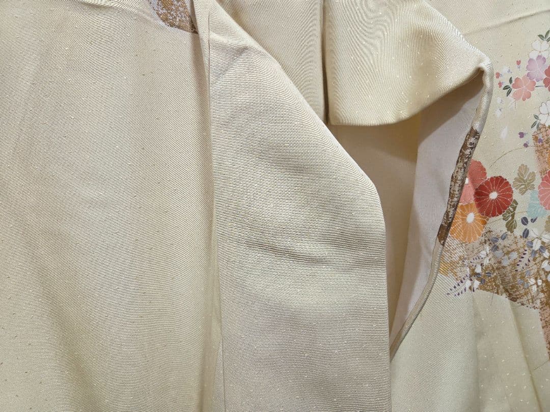 C◆着物くつろぎ 季節の花々 金彩 金駒刺繍 菊 桜 袷 正絹 訪問着 着物