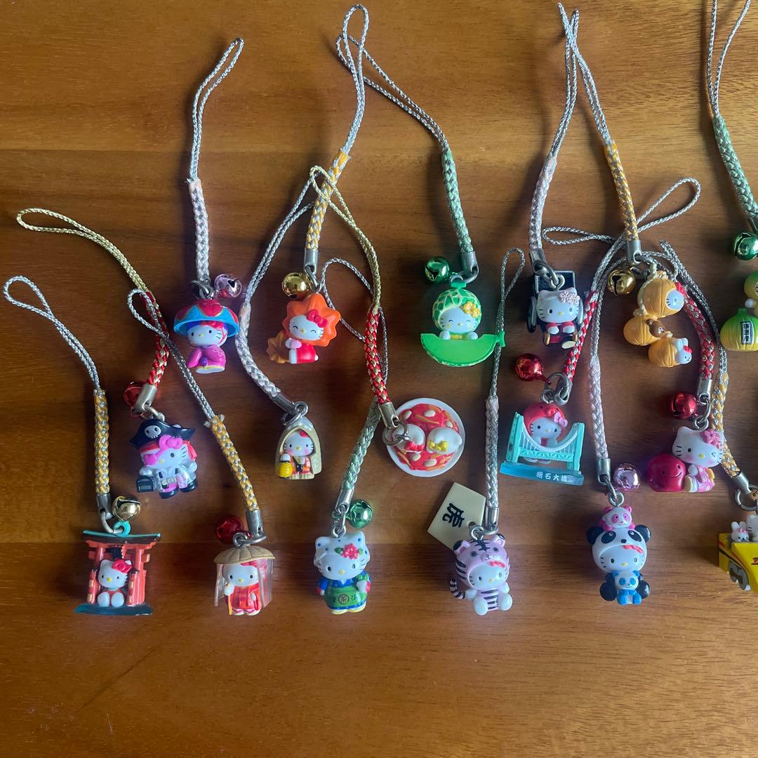 ご地キティ　中古まとめ売り　26個