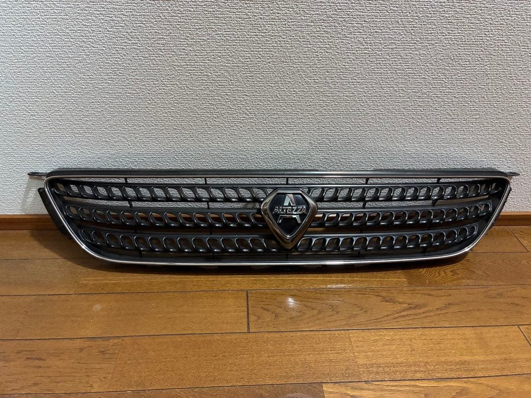 美品 アルテッツァ 後期 純正グリル
