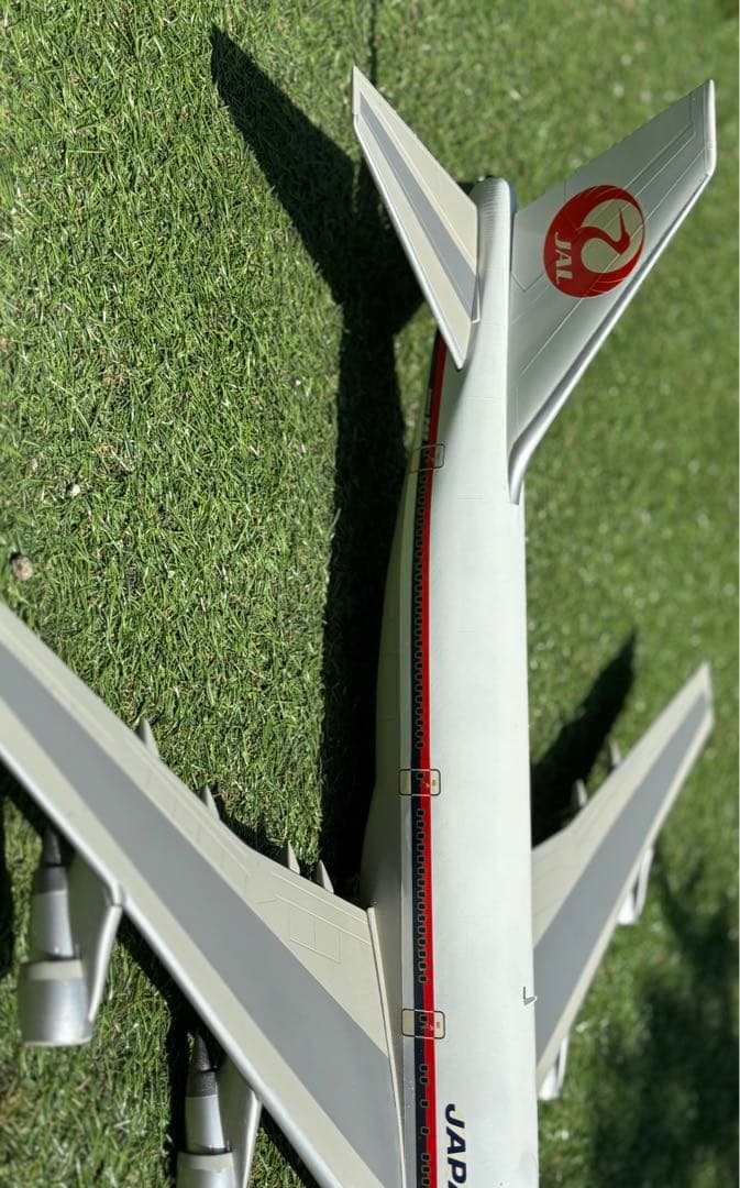 日東1/100 B747-146完成品