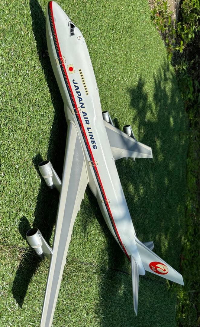 日東1/100 B747-146完成品