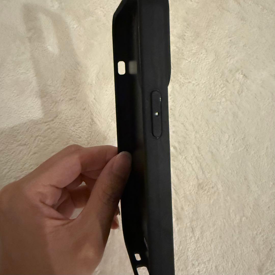 miu miu ブルーグレー　レザー iPhone13proケース