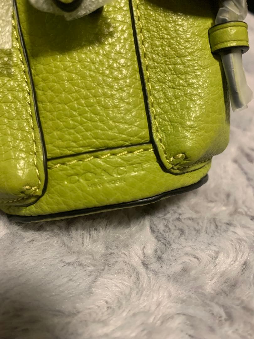 新品未使用☆COACH ライムグリーン バックパック型チャーム