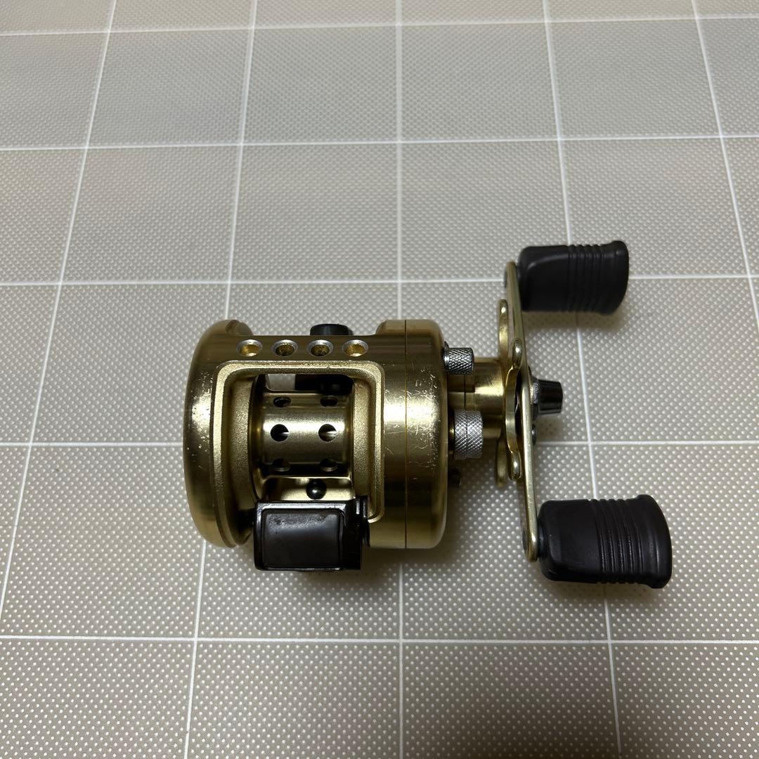 リール Shimano Calcutta 50XT