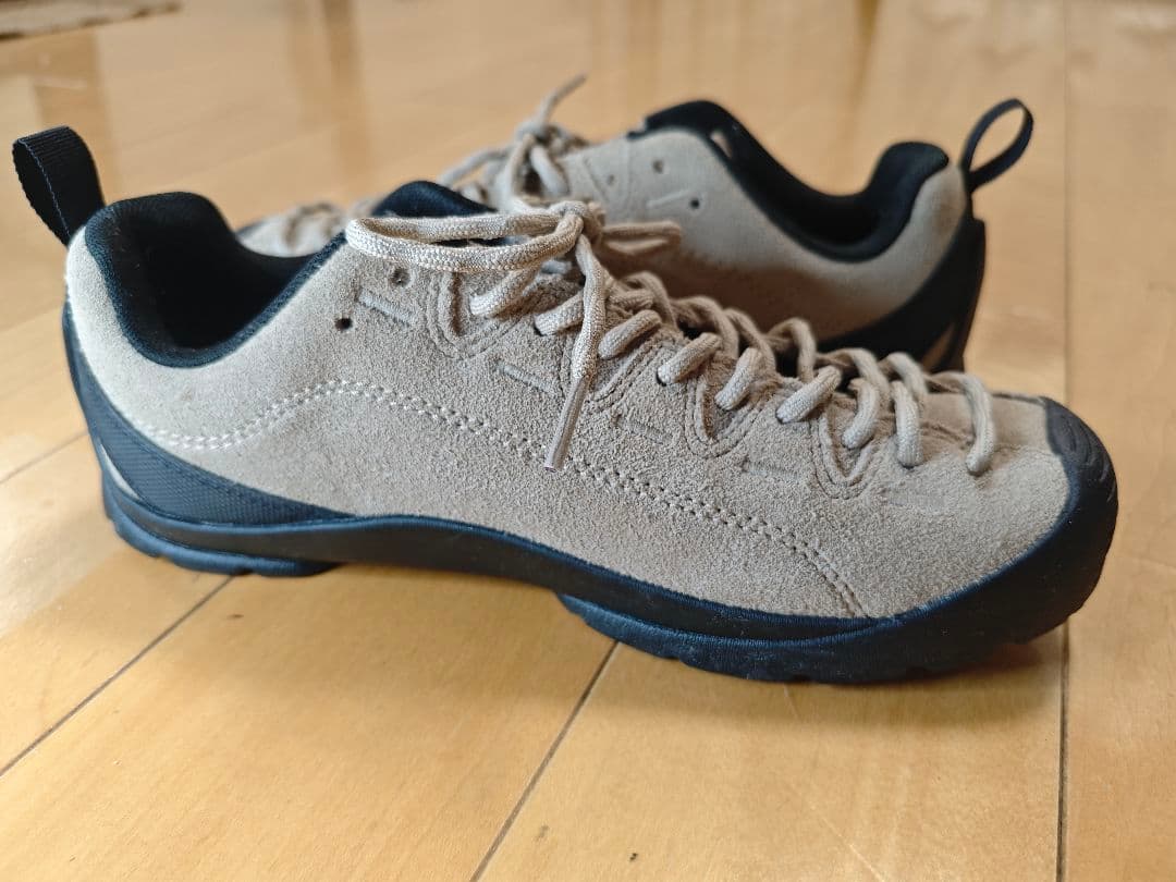 KEEN ジャスパー 24.5cm ベージュ 未使用