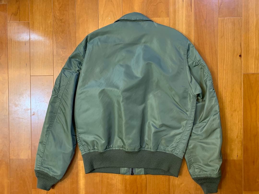 美品　アヴィレックス　CWU-36P トップガンマーベリック　Mサイズ