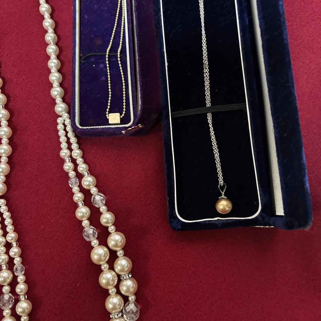 倉*二様 生前整理　遺品整理　多彩なデザインのアクセサリー✨材質不明