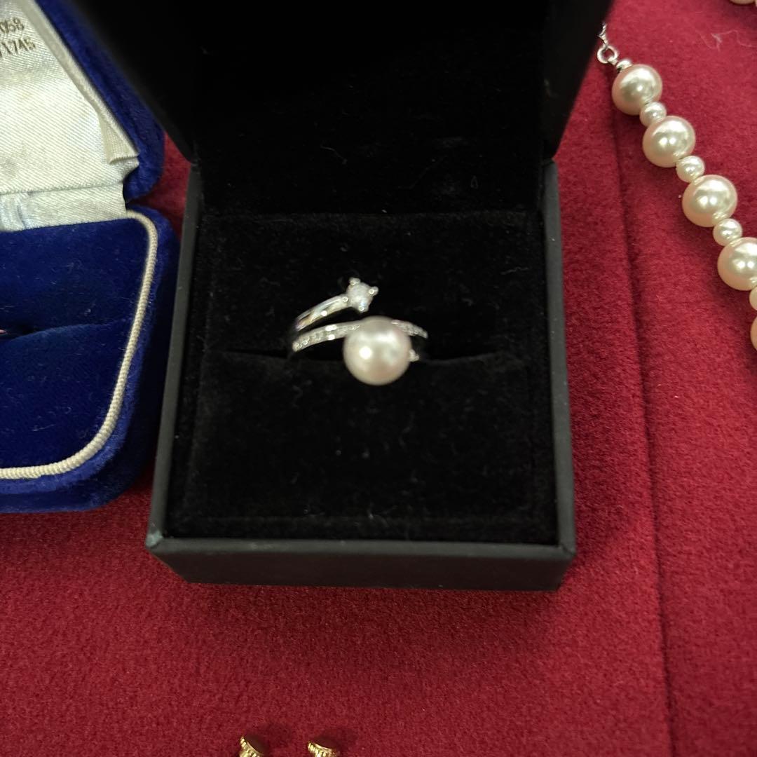 倉*二様 生前整理　遺品整理　多彩なデザインのアクセサリー✨材質不明