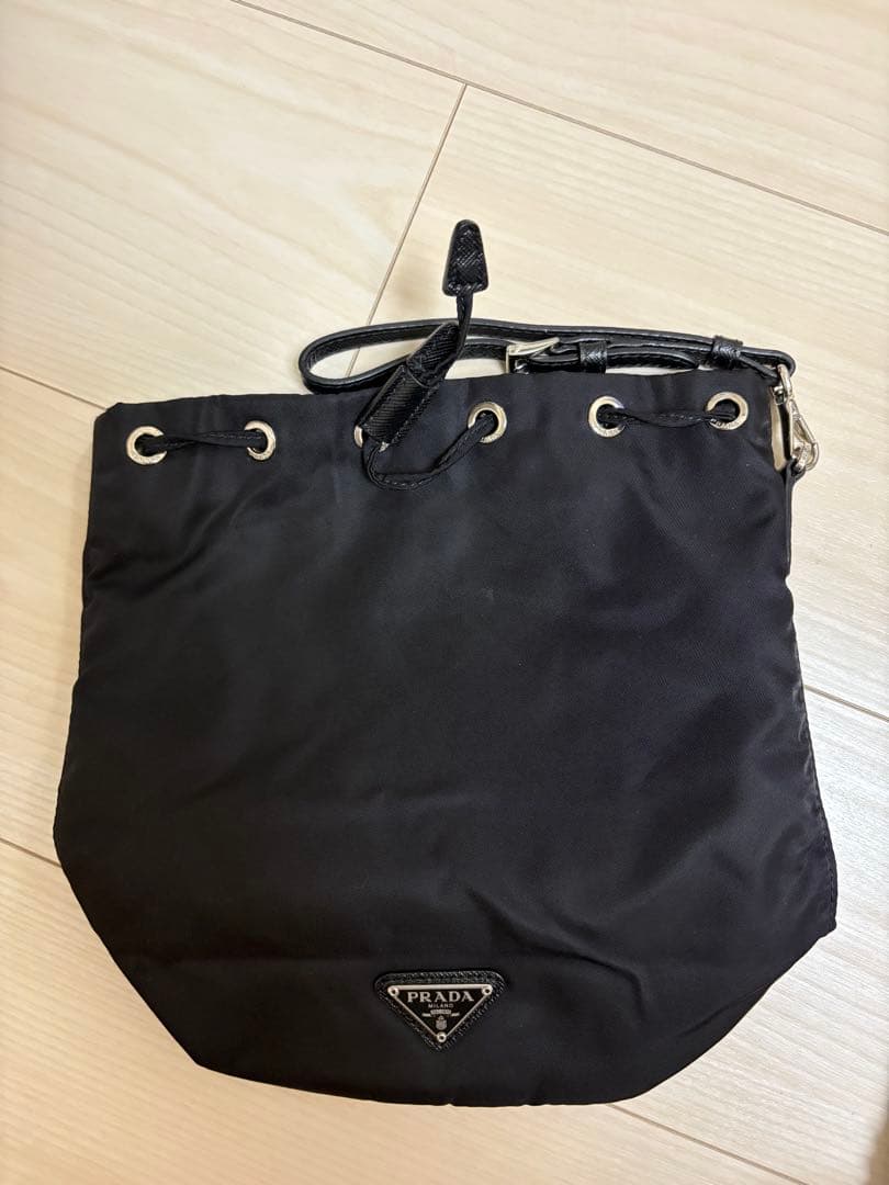 PRADA ブラックナイロンバッグ 保存袋付き
