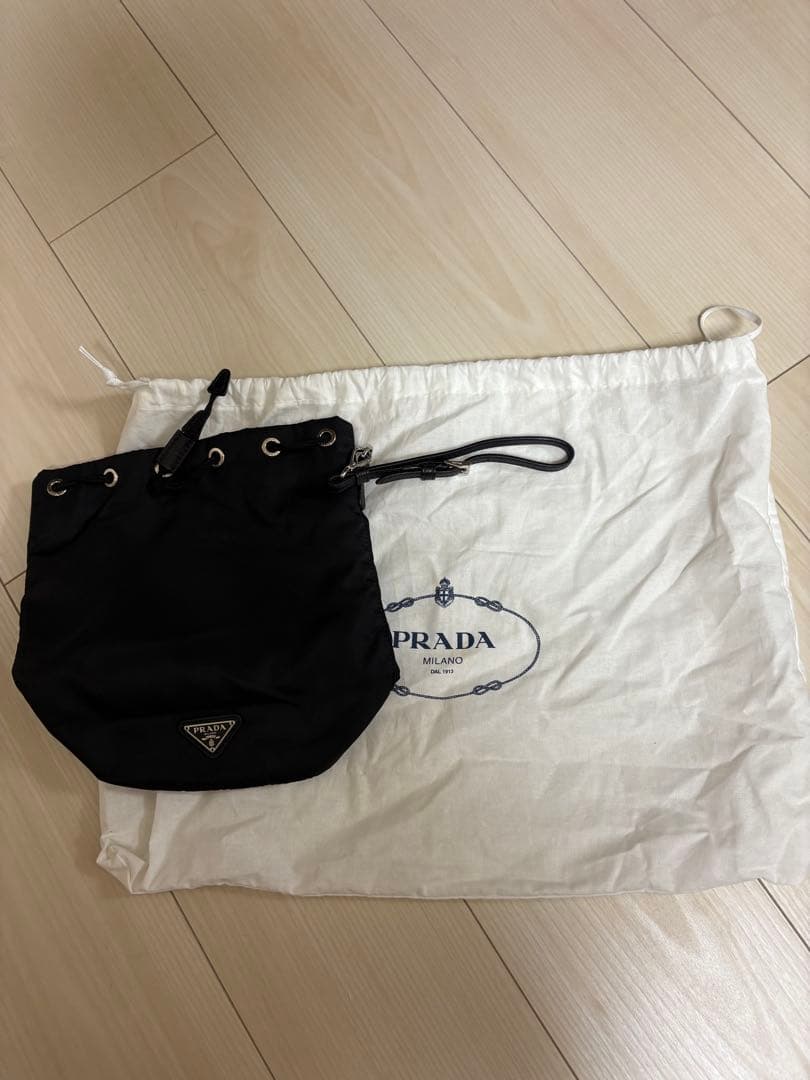 PRADA ブラックナイロンバッグ 保存袋付き