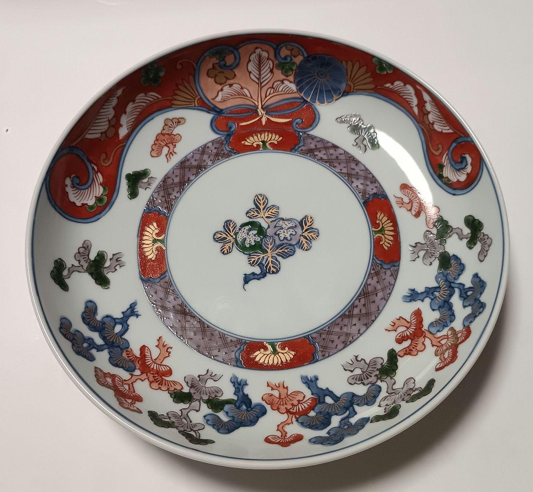 ①源右衛門窯 染錦 古伊万里風松絵 皿 2枚組