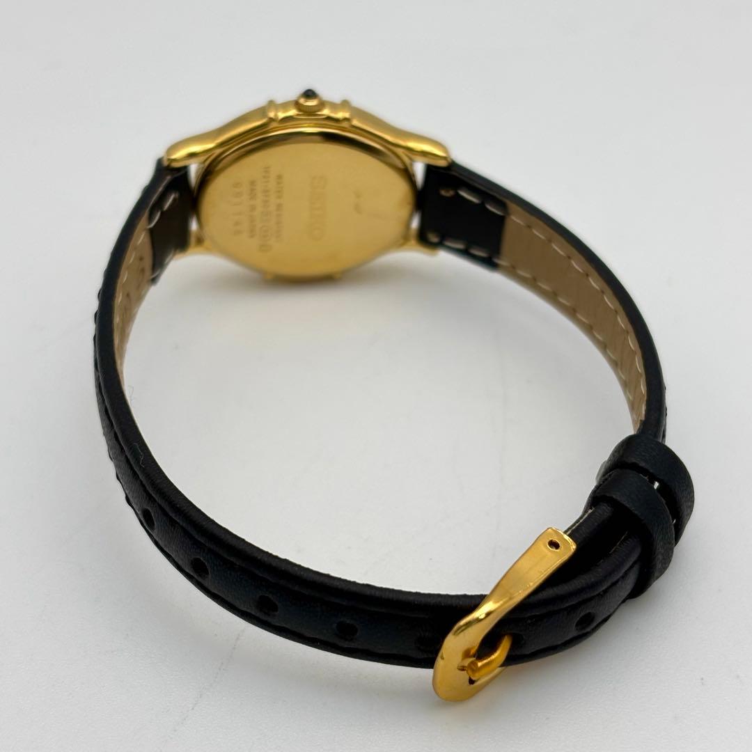 美品✨SEIKO エクセリーヌ　6Pダイヤ　ゴールド　オーバル レディース腕時計