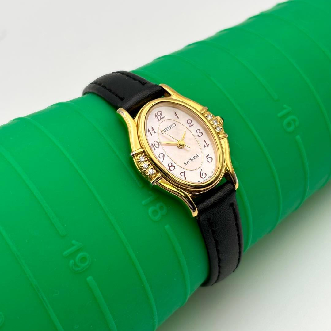 美品✨SEIKO エクセリーヌ　6Pダイヤ　ゴールド　オーバル レディース腕時計