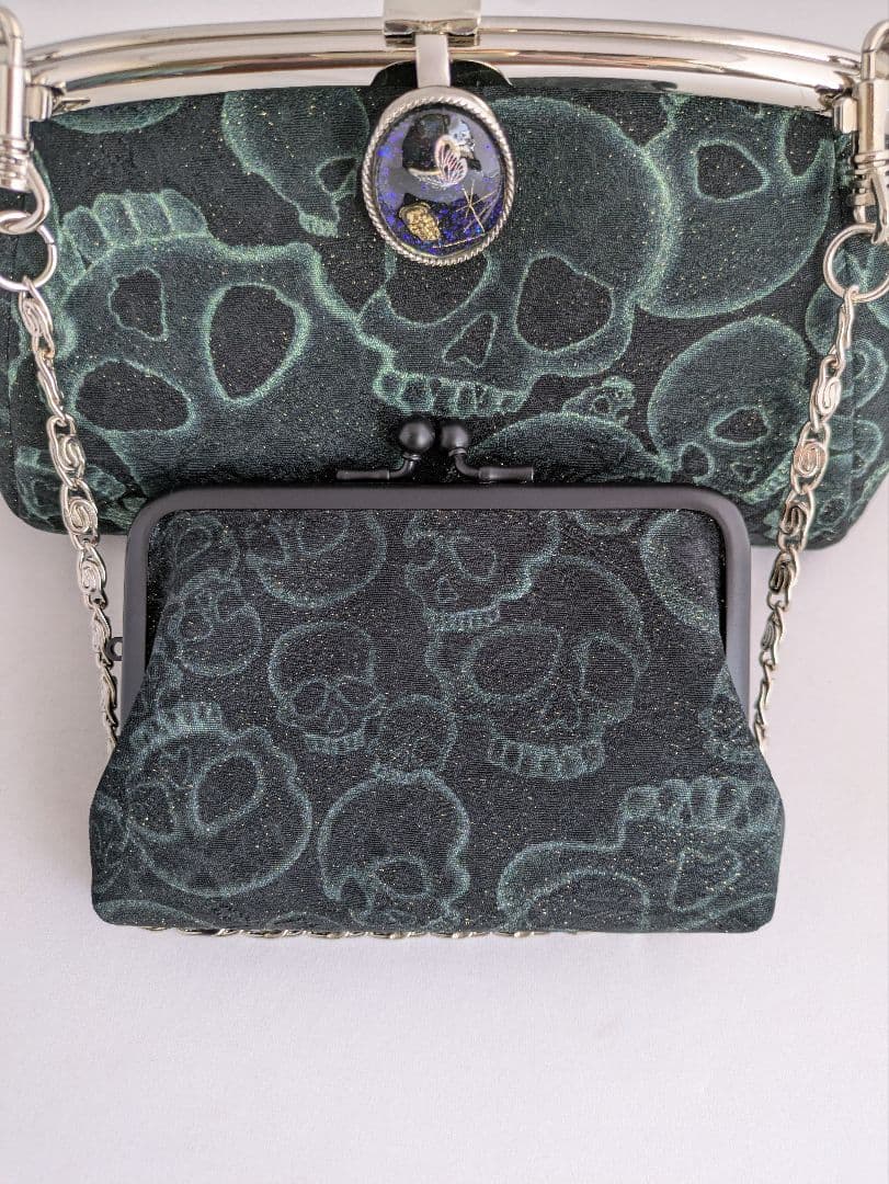 さくらんぼ様ご予約　　　　　　　京友禅　くし型ポーチがま　 グーススネークがま口