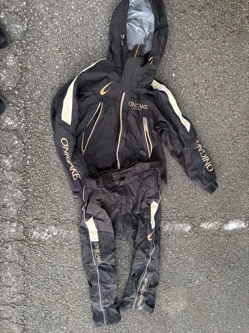ONIGAKE 鬼掛 レインスーツ美品