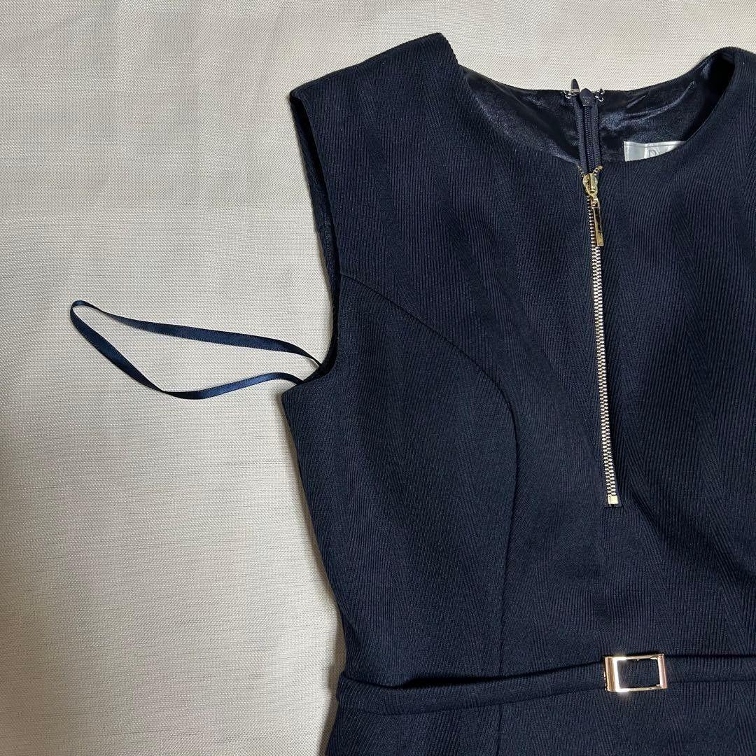 SサイズDEA. ディアバイローブドフルール ノースリーブベルトデザインチュール