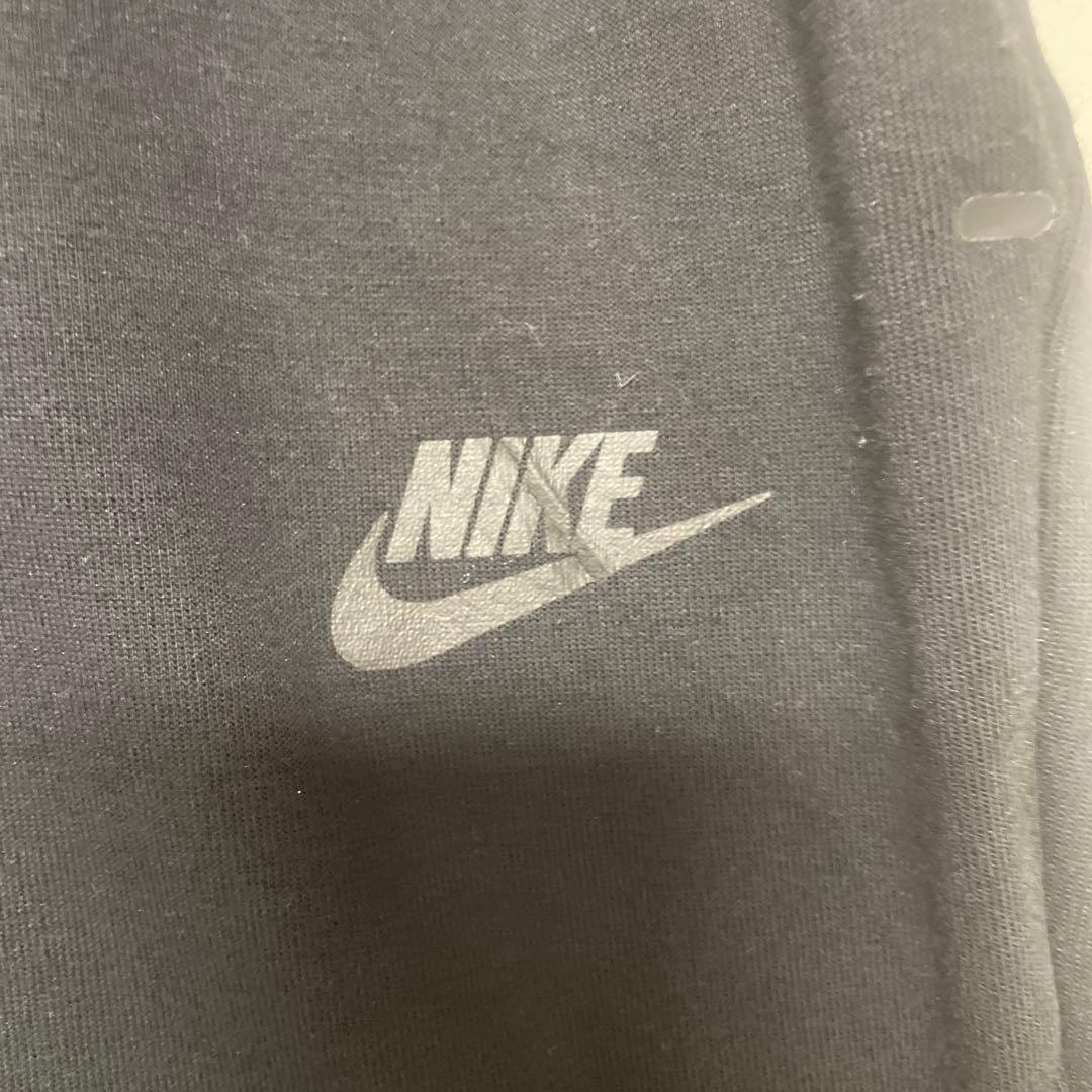 NIKE テックフリース