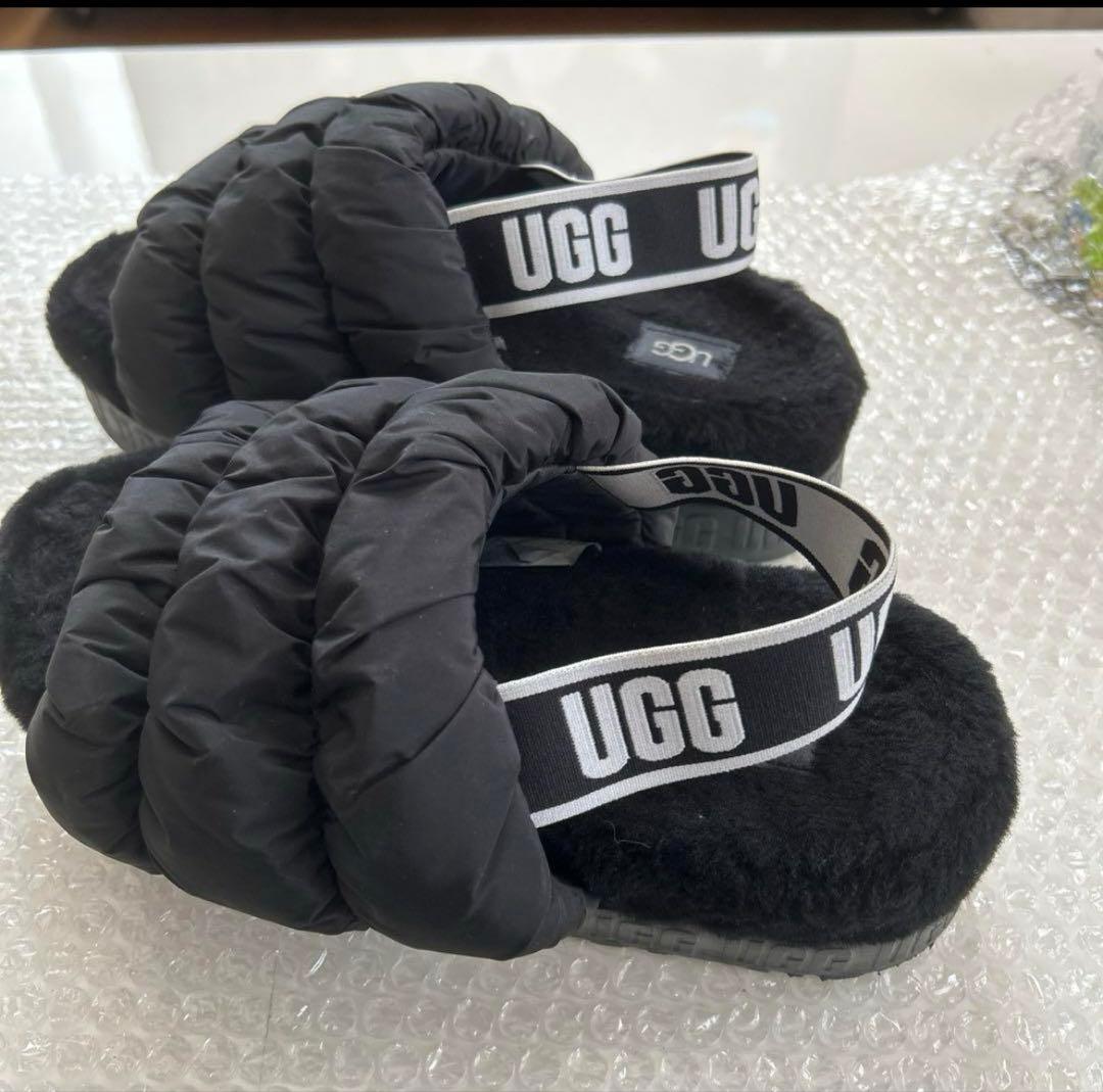 UGGサンダル