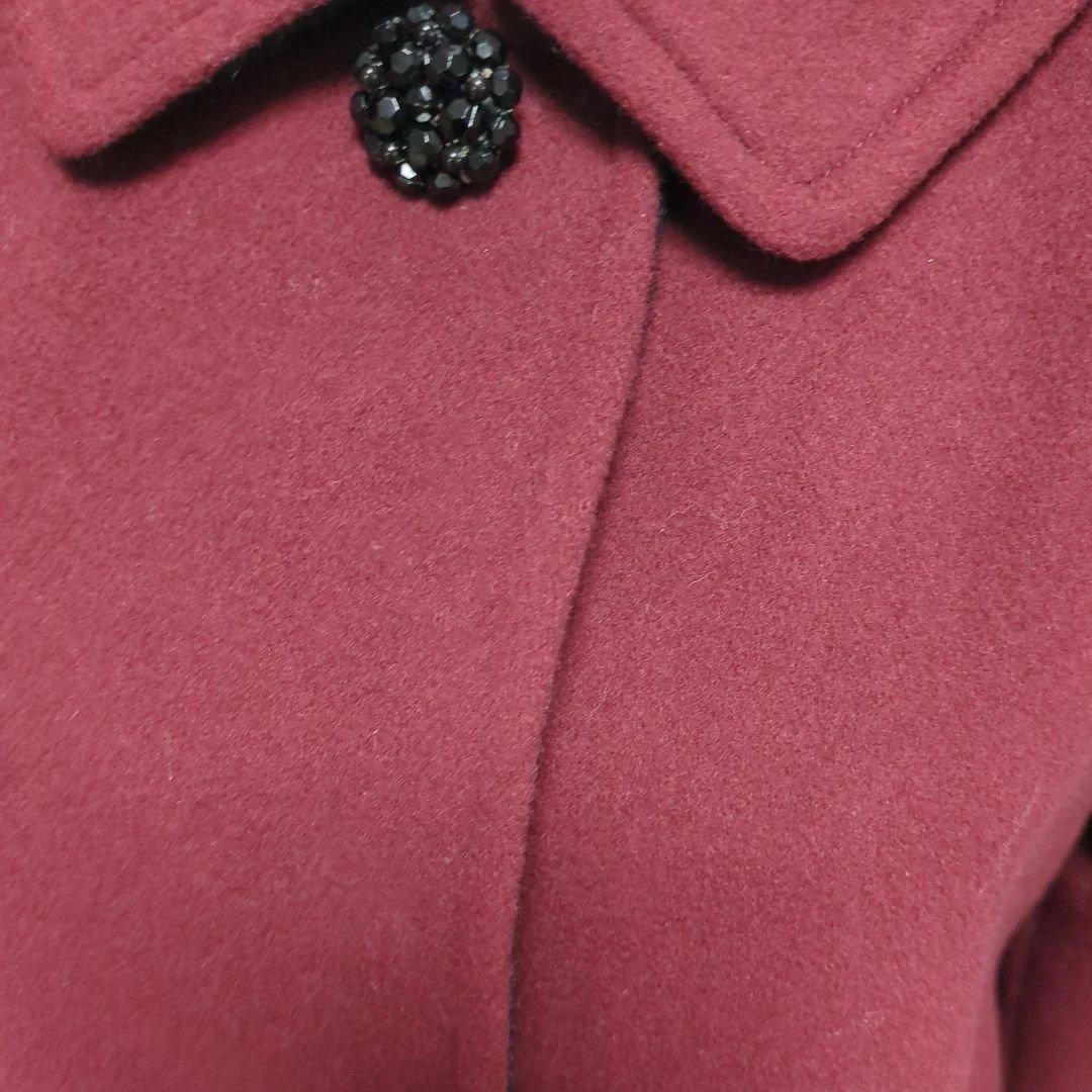 エムズグレイシー　赤ワイン色ロングコート 装飾ボタン付き