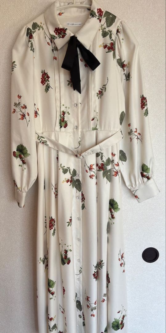 ウィルセレクション　ウィンターボタニカルリボンタイ　ワンピース ホワイト