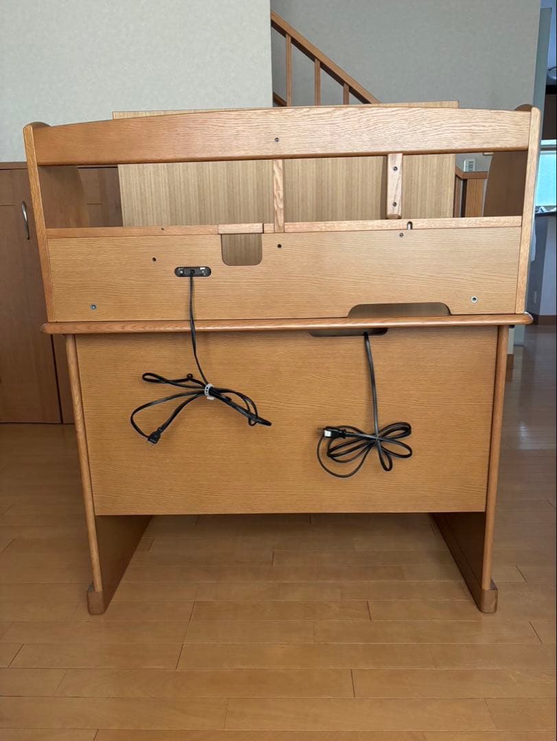 カリモク　学習机　セット販売① 机