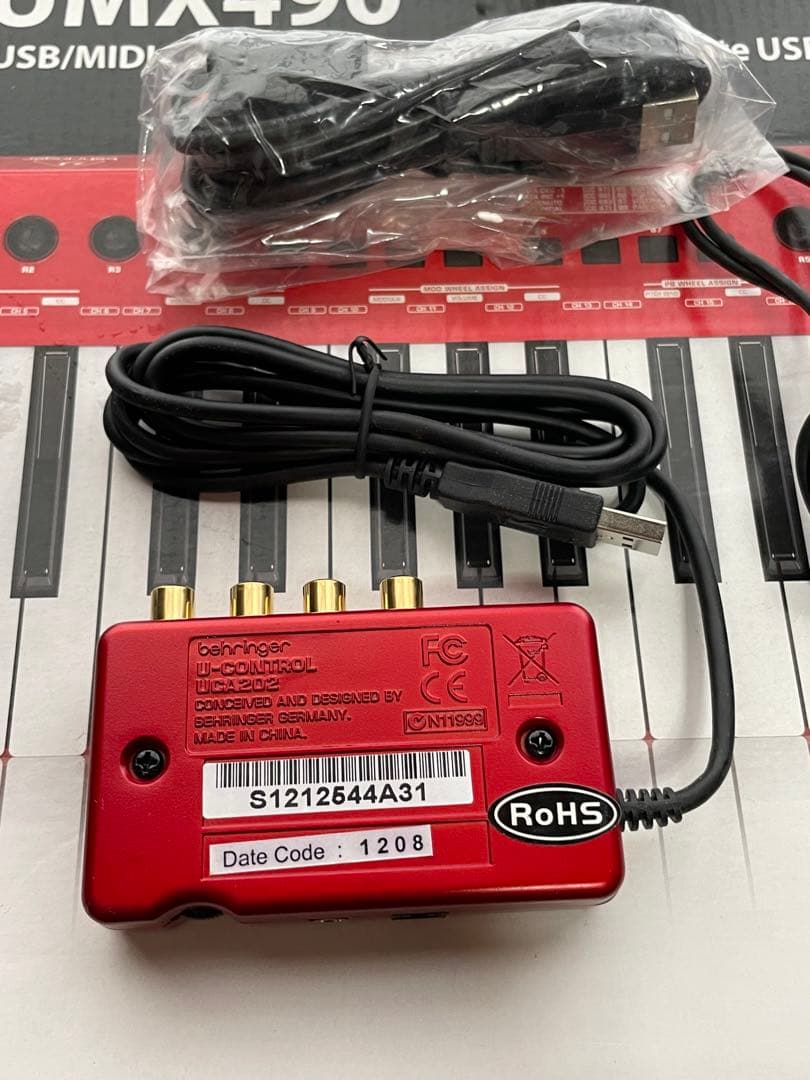 Behringer UMX490 MIDI キーボード