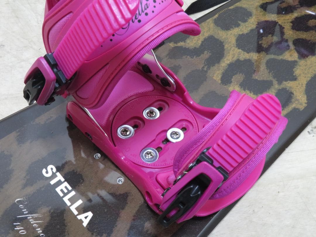 STELLA ステラ Confidence スノーボード 140cm 1回使用