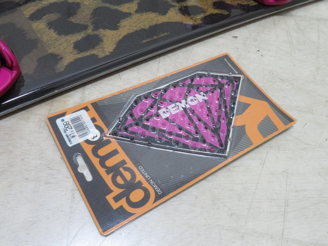 STELLA ステラ Confidence スノーボード 140cm 1回使用