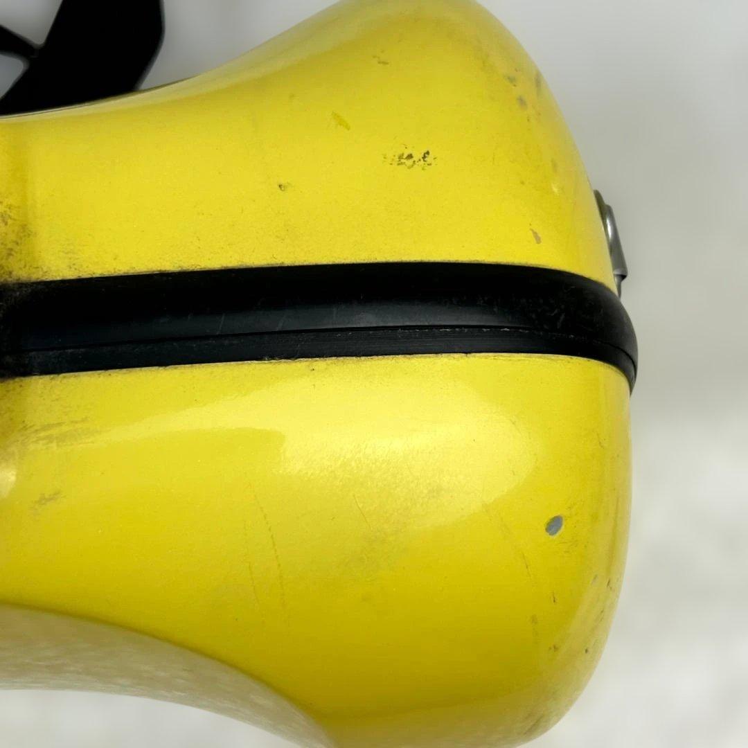 CCシャイニーケース　トランペットケース　イエロー　ストラップ付き　キズ有り