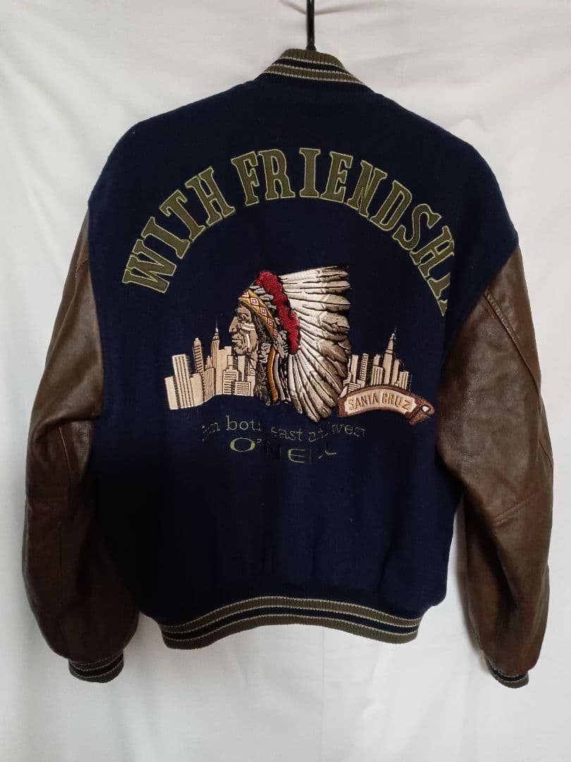 O'NEILL オニール スタジャン インディアンワッペン