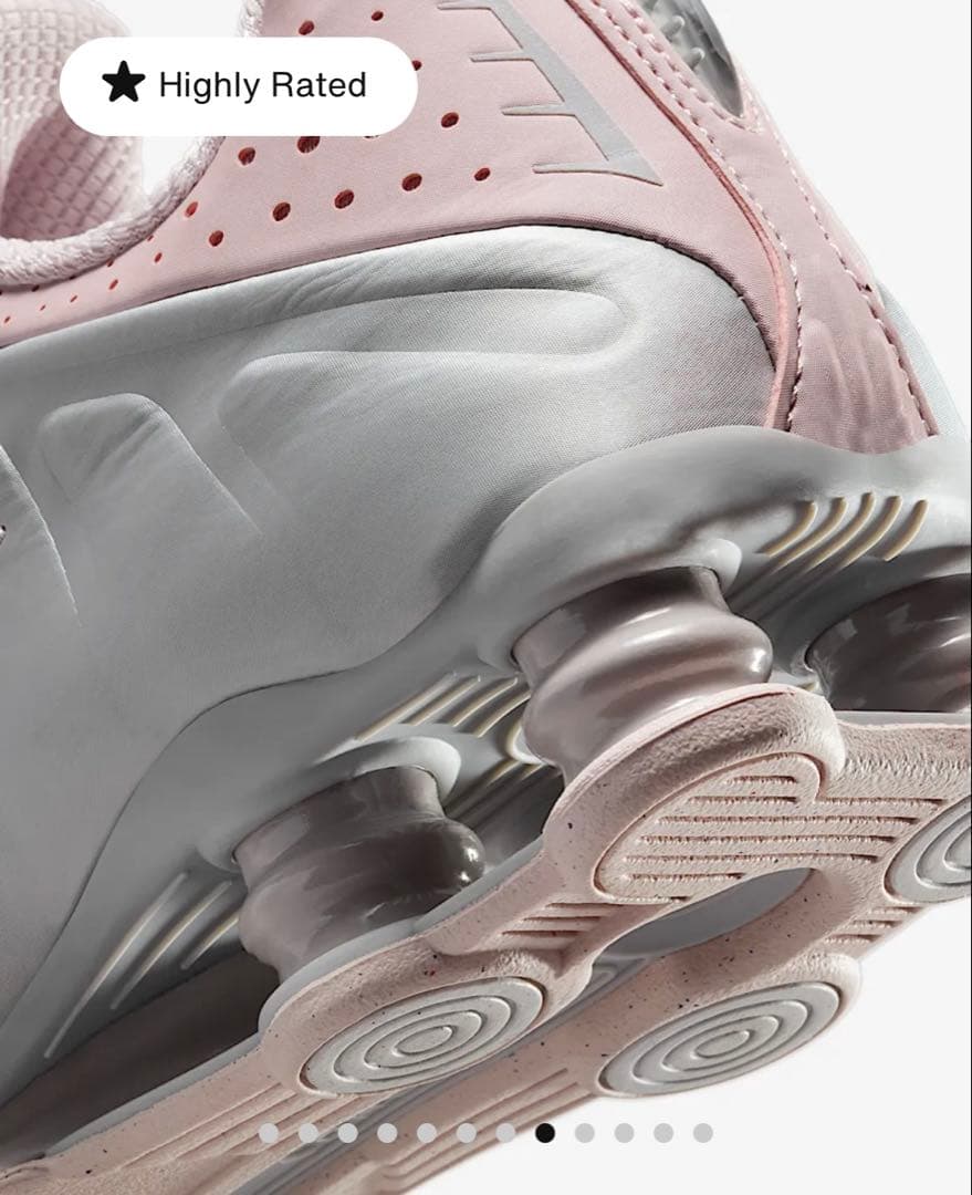 Nike Shox ピンク スニーカー