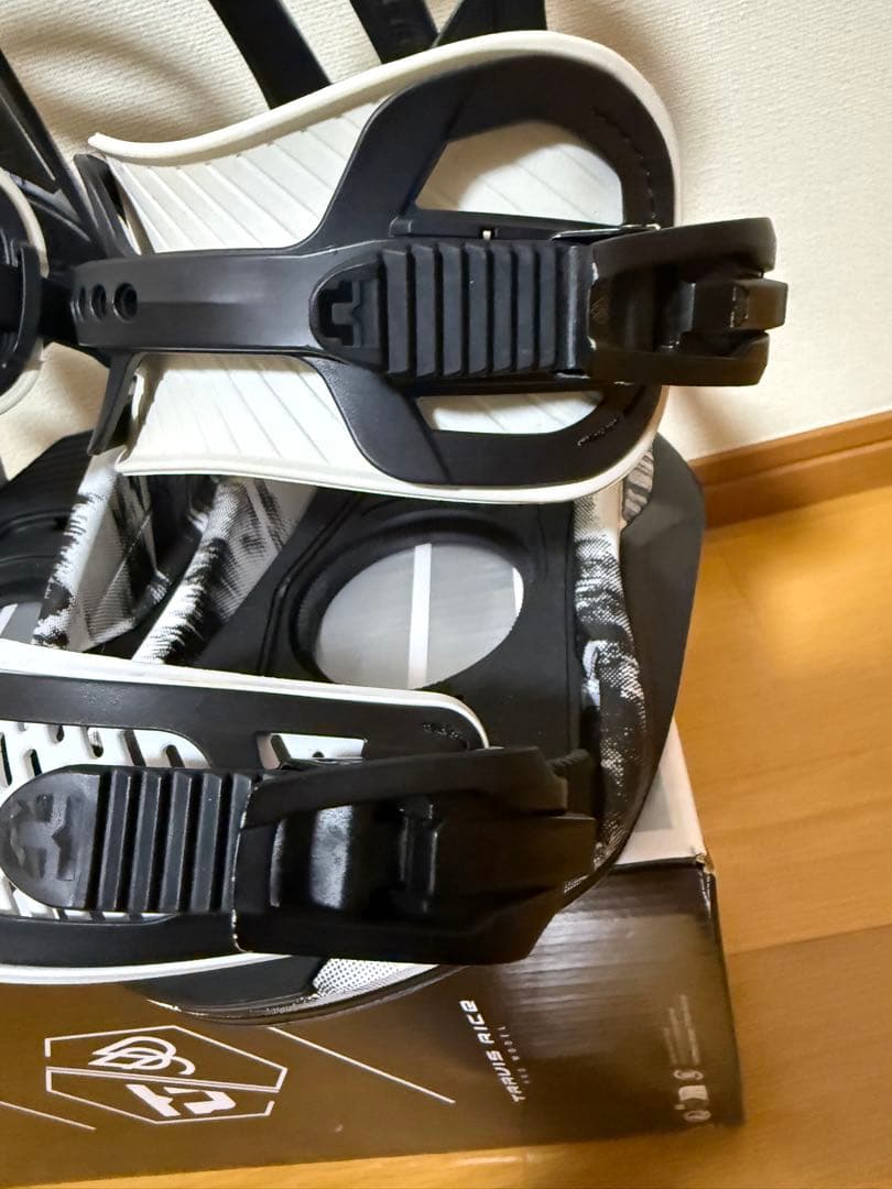 【25-26モデル】UNION FALCOR Mサイズ Haze