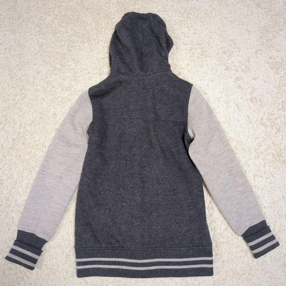 【希少】バーバリーブルーレーベル　スタジャン　フード　チェック　ホースロゴ刺繍