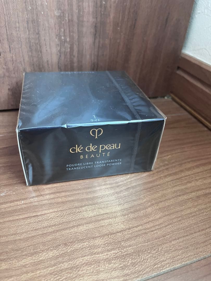 CPB/プード ルトランスパラント nパフ付