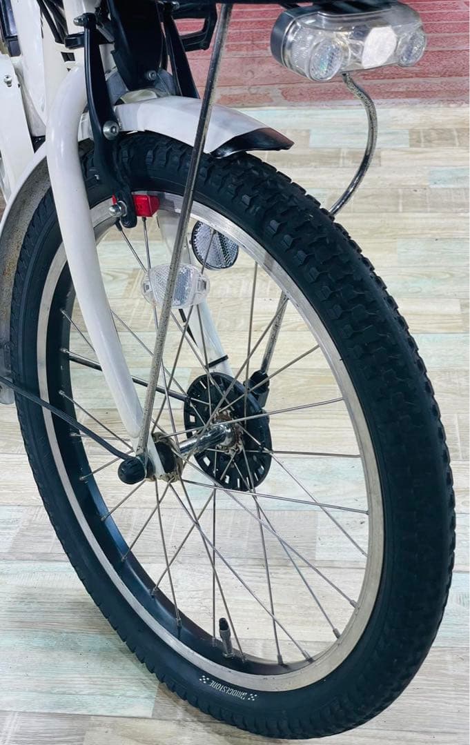 K2451 電動自転車ブリヂストン ビッケ 子供乗せ 20インチ ホワイト