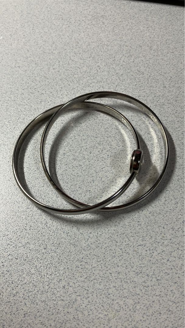 みーちゃん　SEIKO クロスバングルデザイン 電池新品