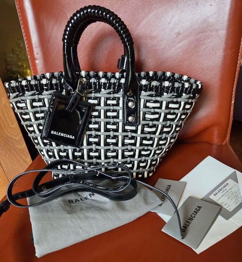 お取り置き　バレンシアガ　美品　ビストロ　バッグ　カゴバッグ　XS　2way