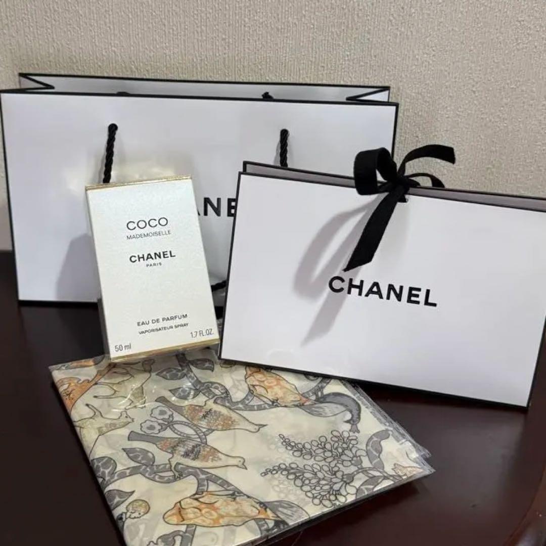 COCO Mademoiselle 香水 50ml CHANEL スカーフセット