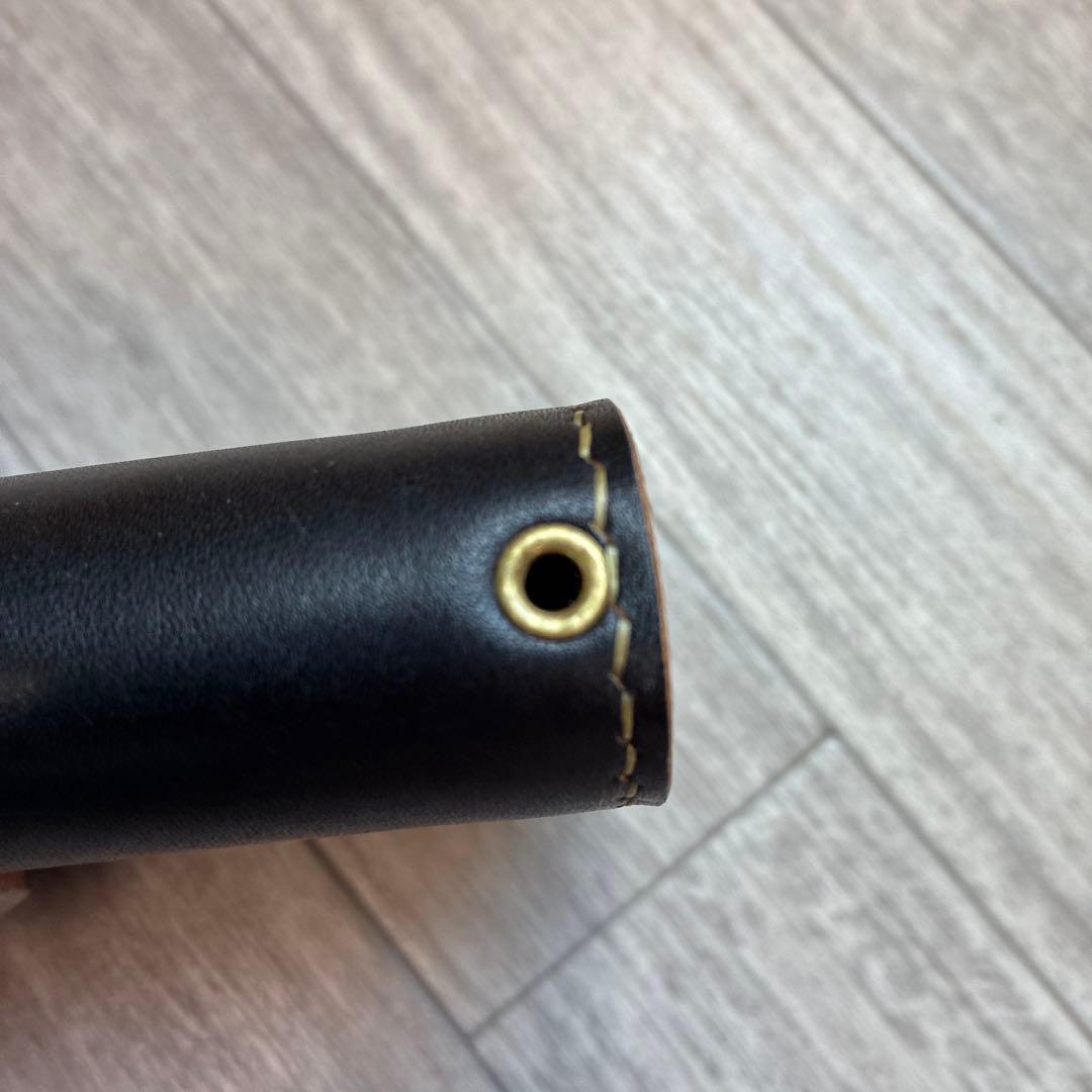 【茶芯ブラック】ミドルトラッカーウォレット　真鍮　お札を折らずに収納　タイプB