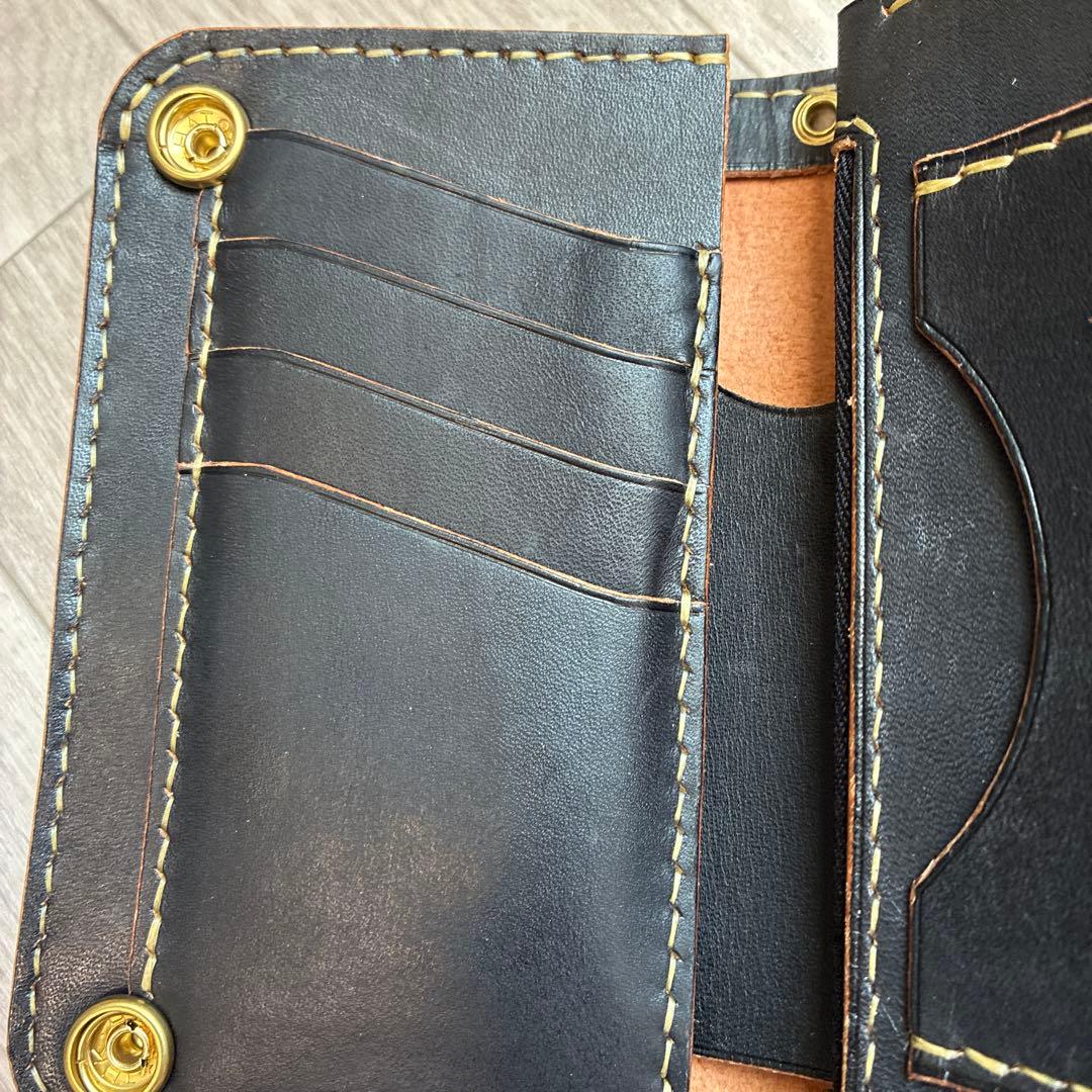 【茶芯ブラック】ミドルトラッカーウォレット　真鍮　お札を折らずに収納　タイプB